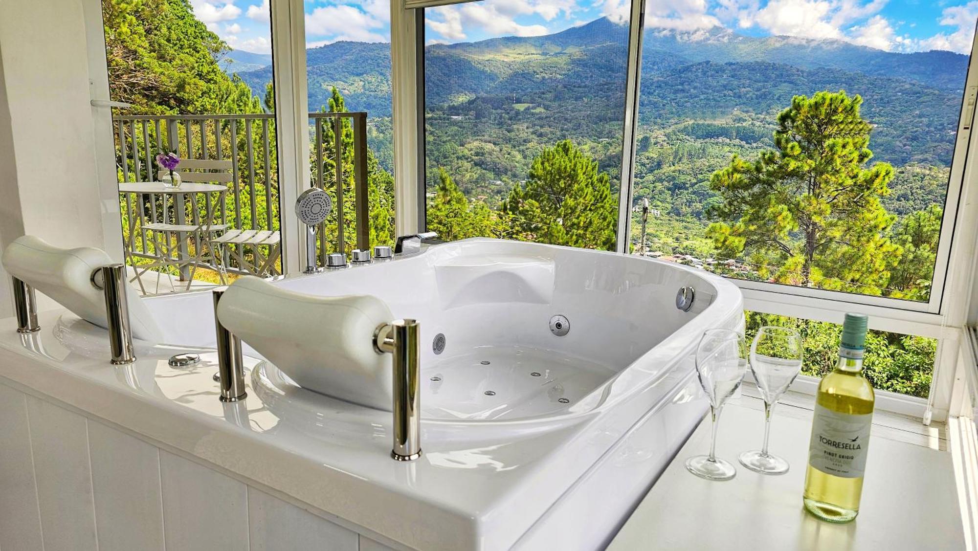 Casa Reina By Villa Alejandro โบเกเต ภายนอก รูปภาพ
